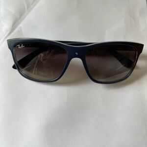 Ray-Ban Navy Sunglasses